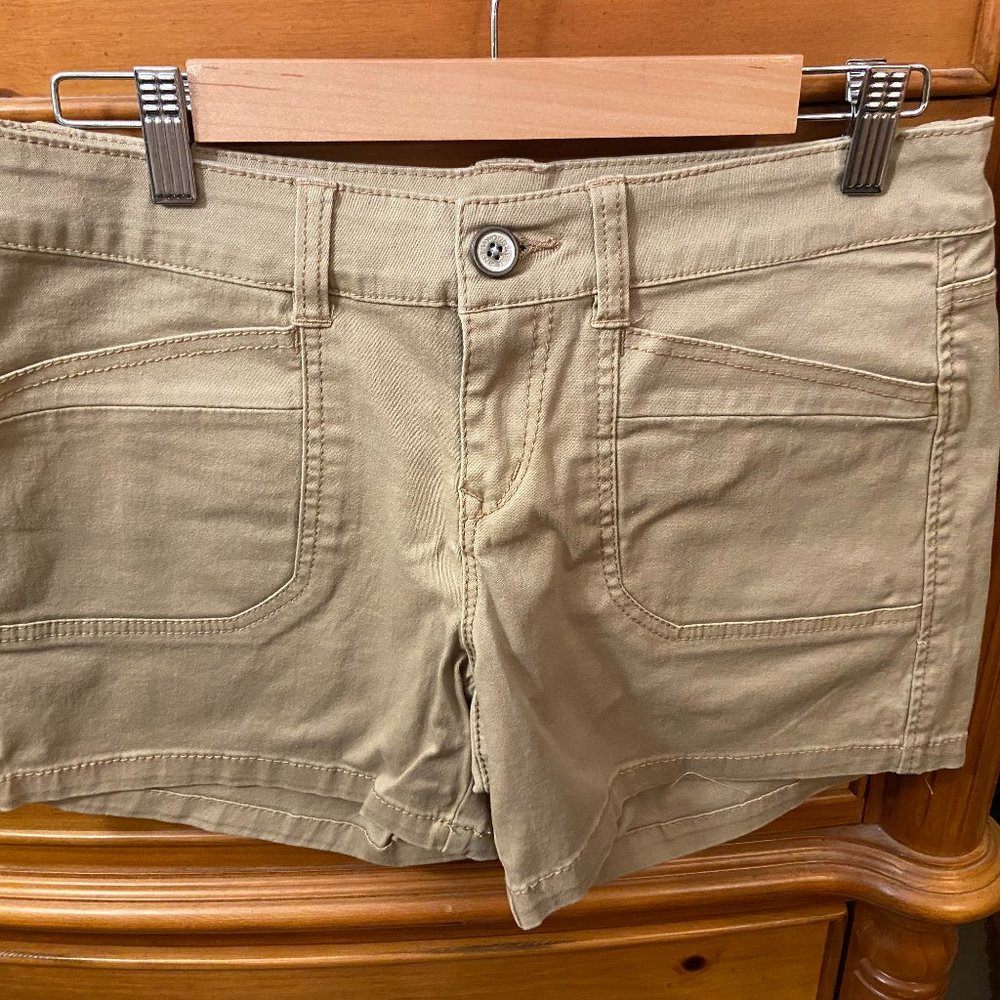 UnionBay Mid-Rise Shorts NWOT